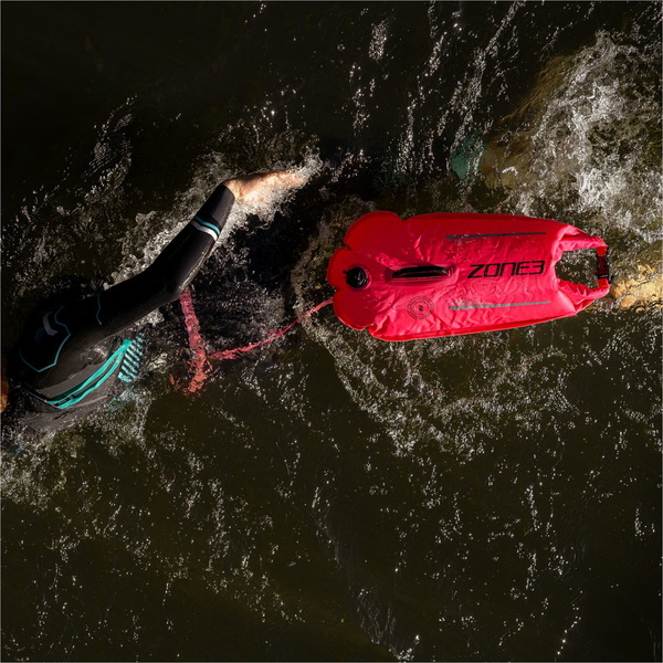 2026 Zone3 Recycled 28L Safety Buoy / Dry Bag SA23RSBDB11 - Hi Vis Pink